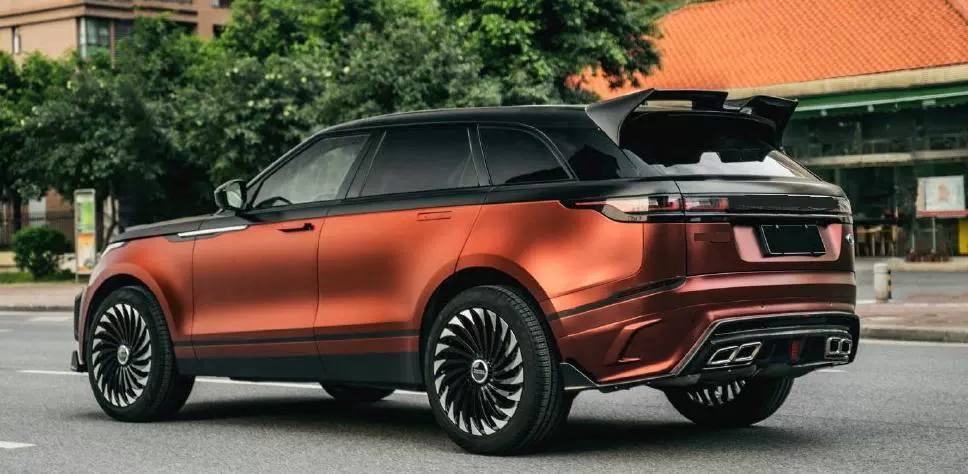 Cánh sau của Range Rover Star Pulse  Velar được sửa đổi theo phong cách CMS - Sopida trên