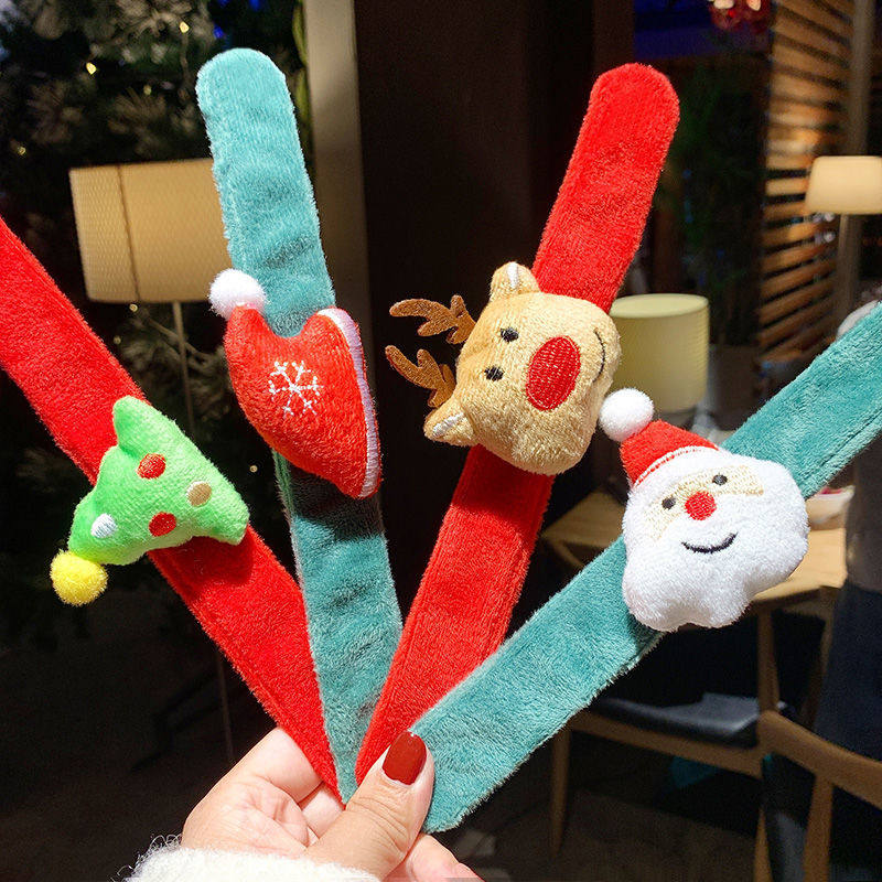Net red pop ring bracelet cartoon Christmas doll creative Christmas party plush decoration children's kindergarten gift