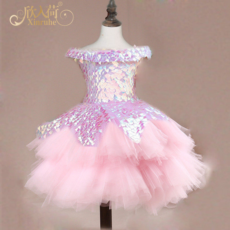 Ghế cho trẻ em Trang phục Trang phục Đuôi ngắn Hồng Sequin Công chúa Thợ may Có thể tháo rời Hiển thị Năm mới Giáng sinh bộ vest hàn quốc cho bé