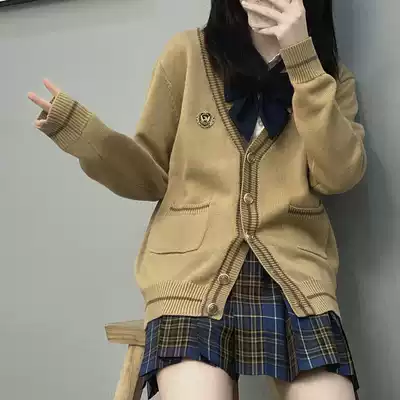 (Tokyo year old JK) original JK long sleeve cardigan Brown navy blue sweater presents metal badge