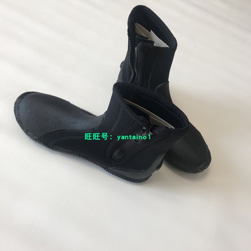 Diving boots involved water non-slip anti-stab children 5MM thickened high cylinder snorkeling beach swimming surf the creek shoes