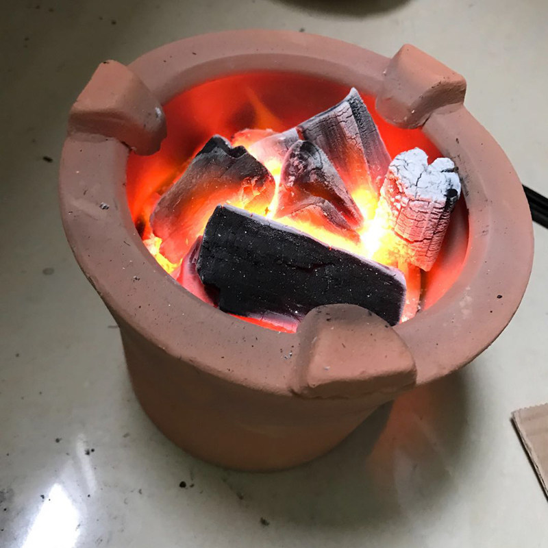 Barbecue charcoal charcoal fruit wood mechanism charcoal smokeless barbecue hot pot charcoal outdoor heating charcoal stove commercial hot pot charcoal