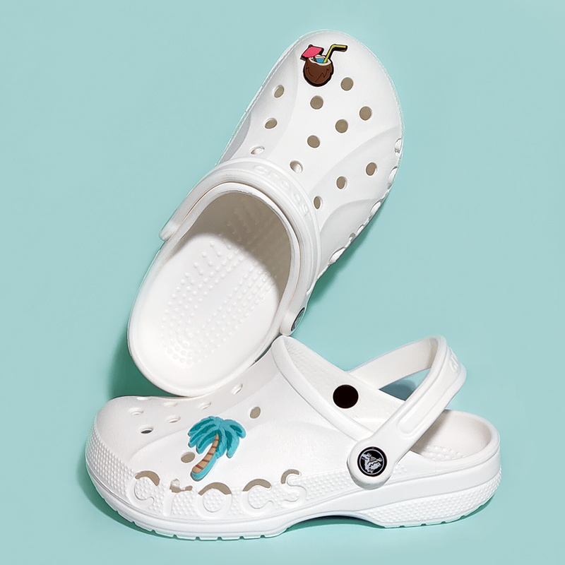 Classic Crocs Clogs for Men and Women, Flagship Couple's Anti-Slip Sandals, Slippers, Beach Shoes 10126 Classic Crocs Clogs for Men and Women, Flagship Couple's Anti-Slip Sandals, Slippers, Beach Shoes 10126