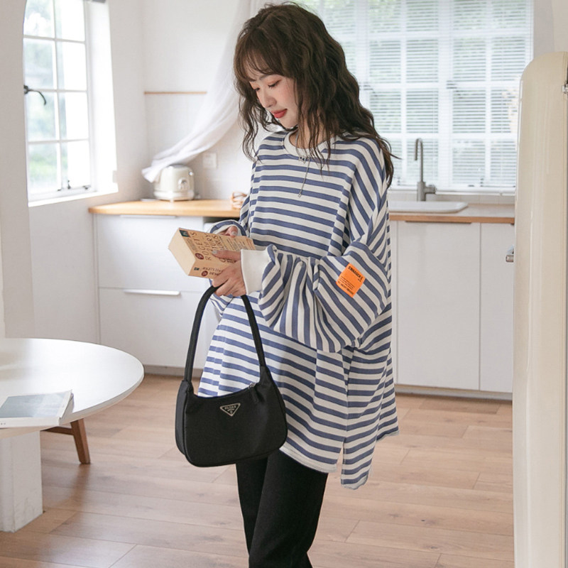 Pregnant woman Wei clothing Spring and autumn style Long sleeve blouses loose Han version Gats to increase the late stage Lazy Wind Striped Casual Blouse