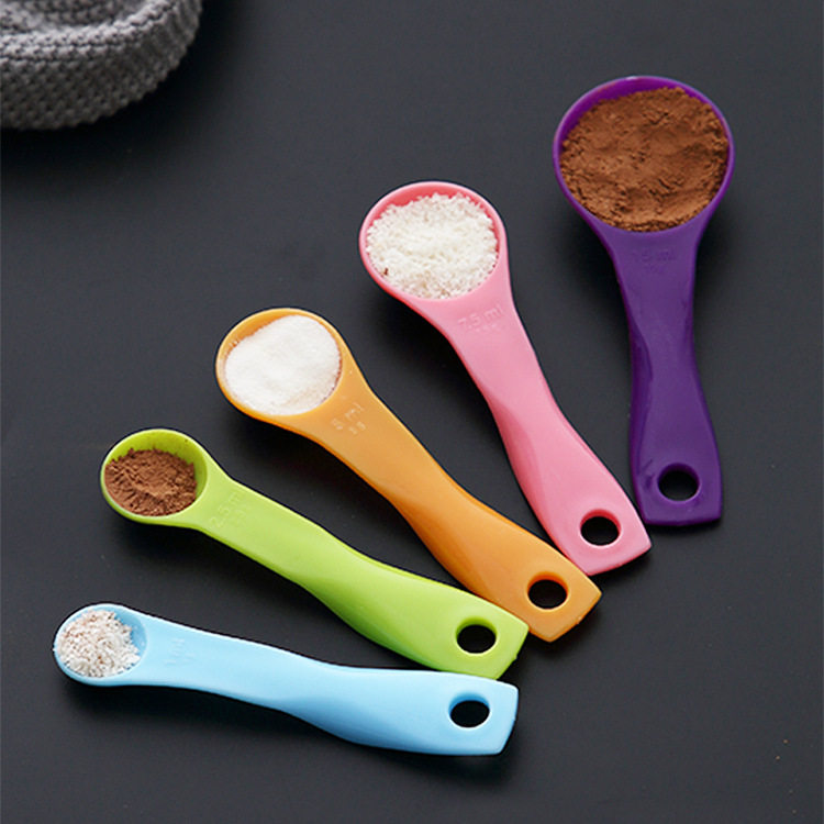 Plastic measuring spoon gram spoon kitchen household milk powder salt baking weighing spoon weighing measuring spoon gram spoon