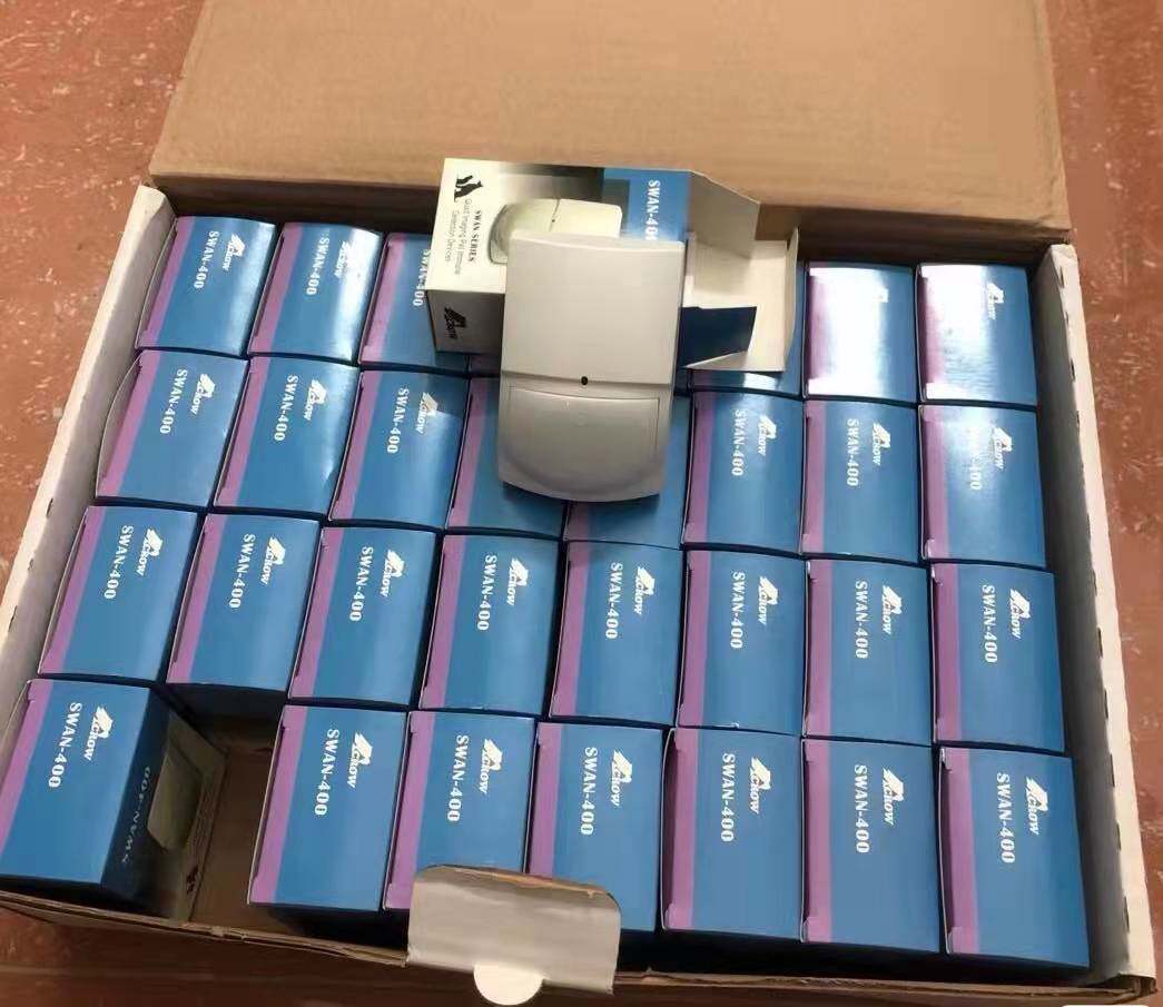 The original Israeli CROW Cologne Infrared Detector SWAN-400 quadruple Anti Pet Infrared Monitor