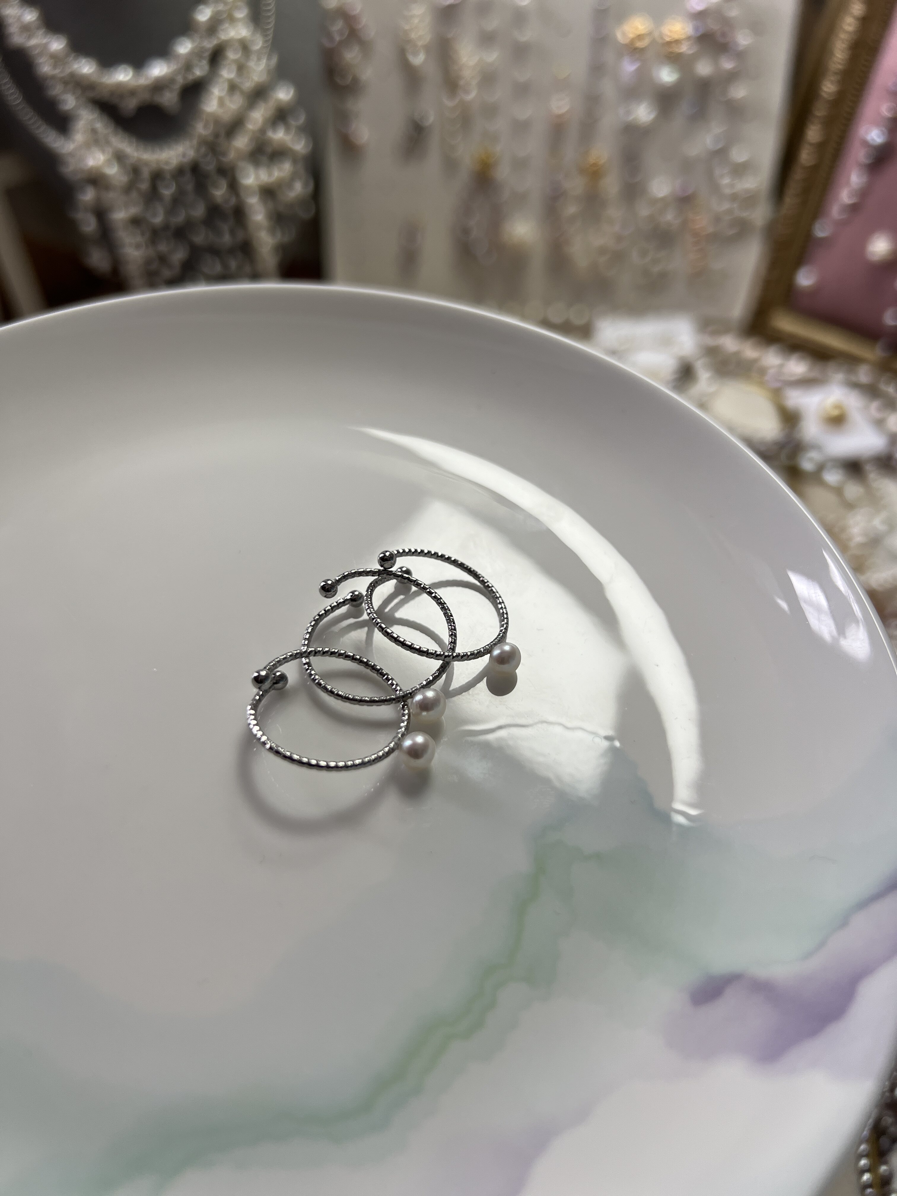Aurora pearl ring, colorful nearly round ring, stackable and adjustable mouth white nearly round ring