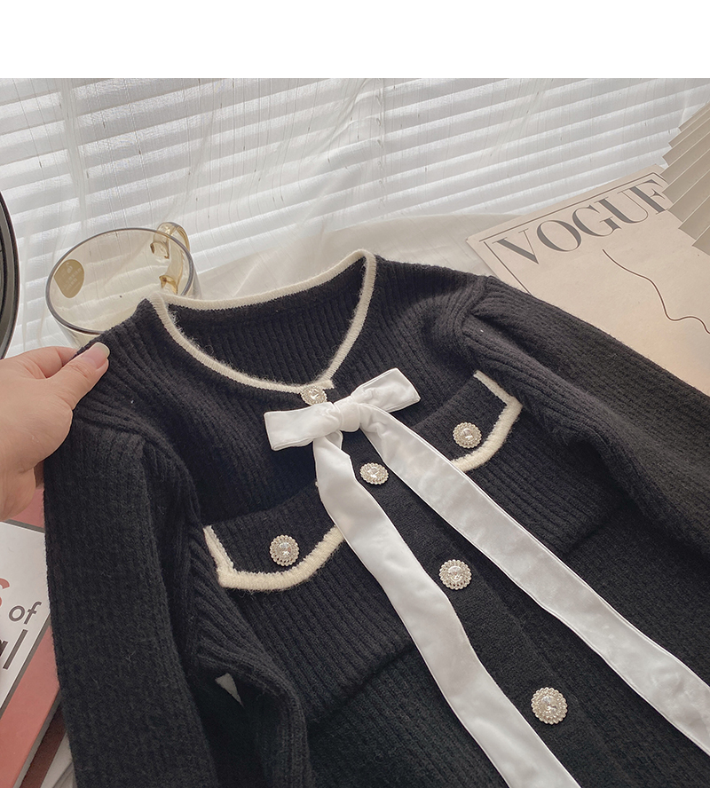 Title 8, Top corto francese da donna con fiocco e fibbia...