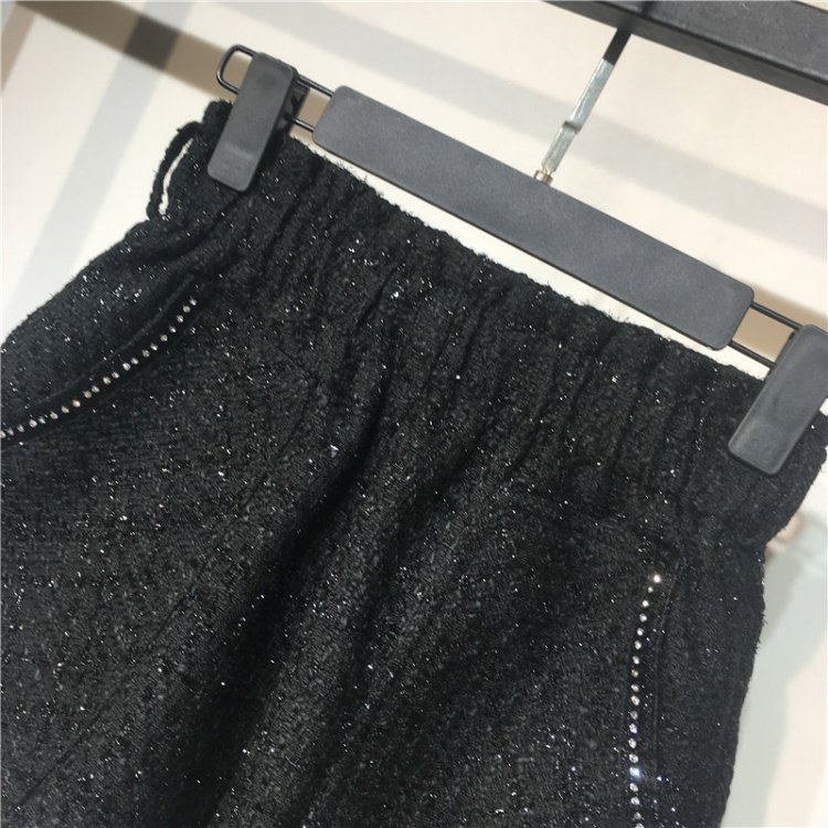 Phiên bản túi Hàn Quốc cực ngầu với kim cương nước hoa nhỏ quần short nữ mùa thu đông 2018 mới quần cạp cao quần ống rộng ống rộng quần áo nữ