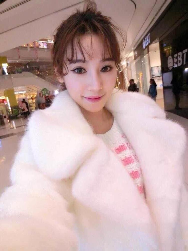 2018 thu đông mới áo khoác lông thú giả lông chồn phù hợp với ve áo giản dị dài phần lông mỏng nữ áo khoác lông sang chảnh
