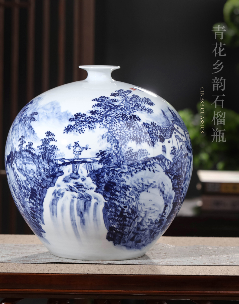 Jingdezhen hand - made furnishing articles living room flower arranging large Chinese blue and white porcelain vase porch ceramic home decoration