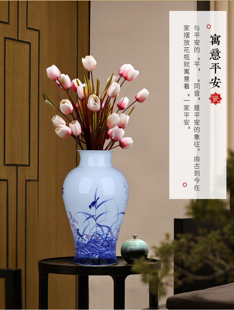 Jingdezhen ceramics by hand the draw reed bird blue and white porcelain vases, furnishing articles be born large flower arrangement sitting room decoration