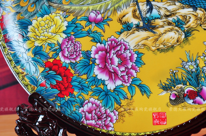 Decorative furnishing articles contracted and fashionable household act the role ofing is tasted ceramics handicraft classic Chinese style decoration plate European coloured drawing or pattern