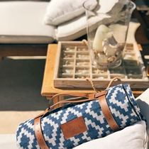 LittleDayz Picnic Mat Anti-Tide Mat Busins Wind Outdoor Ground Mat Nets Red Picnic Park Portable Waterproof