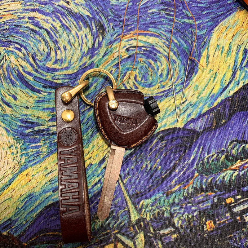 Handmade Bull Leather Retro Hill Leafy Eagles EAGLE JUBILEE JUBILEE Scooter z4 Key Sleeve Protective Sleeve