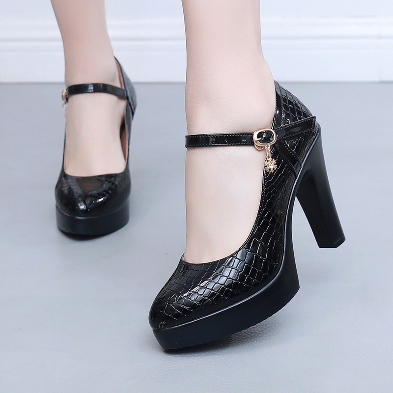 Genuine Leather Single-Strap High-Heeled Waterproof Platform Shoes for Runway Shows, Matching with Cheongsam, Dance Shoes, Thin Heels, Middle-Aged Mom Shoes, Large Size Leather Shoes