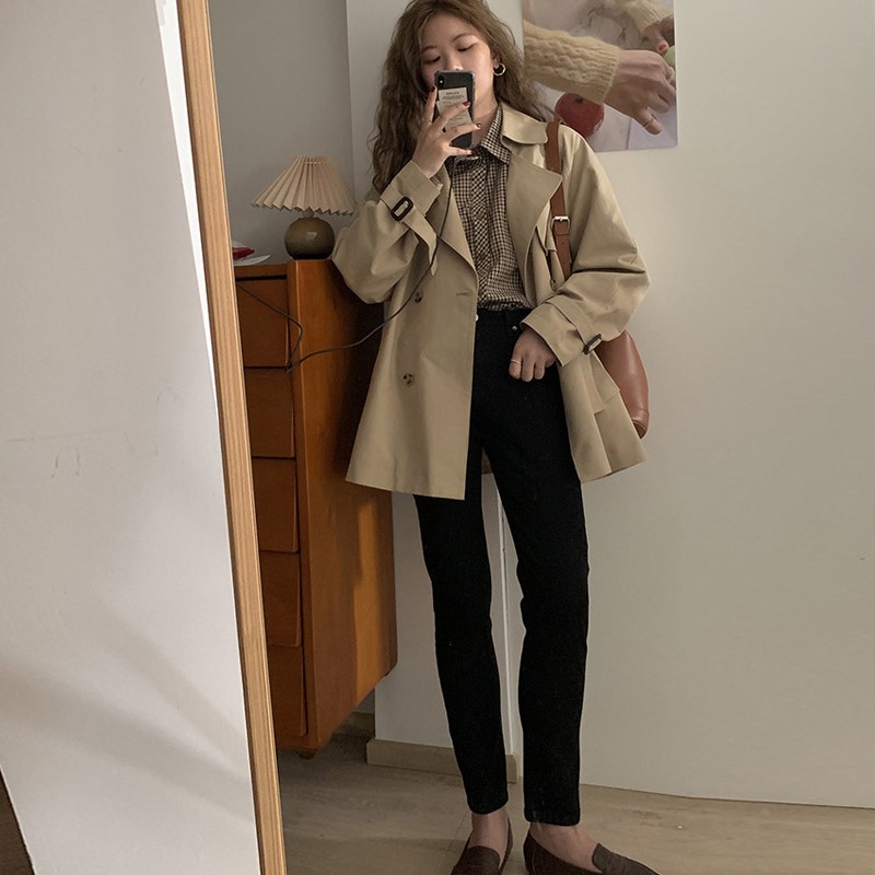 2022 spring and autumn new British style khaki short windbreaker women's small high-end chic thin coat