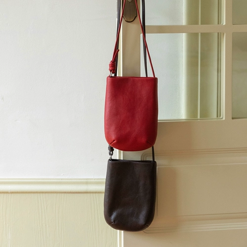 Monkey Family 2025 Весна и лето Новая женская сумка с покрытием Ancient Dopamine Dundun Bag Сумка из воловьей кожи растительного дубления Сумка для мобильного телефона Сумка через плечо