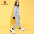 CAMEL lạc đà mùa thu trẻ em vi thể thao phù hợp với bé trai và bé gái quần áo chạy bộ ngoài trời hai mảnh - Quần áo ngoài trời Quần áo ngoài trời
