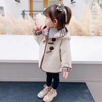 Girl coat autumn and winter thickened 2021 New Korean version of foreign style childrens coat sweater female baby windbreaker winter coat