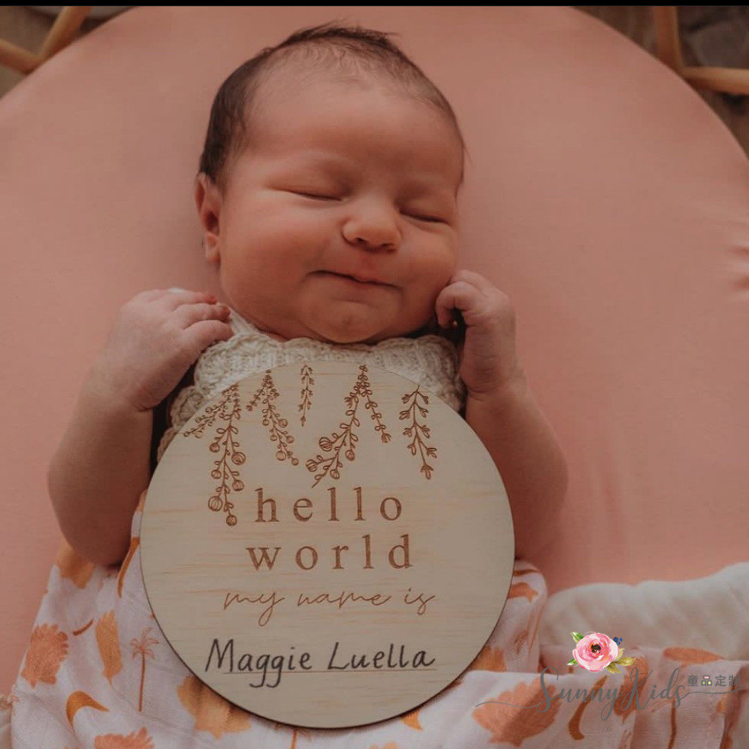 Custom ins Children's baby born Full moon Wooden Engraving Sign Hanging Nordic Home Decorative Wall-hanging