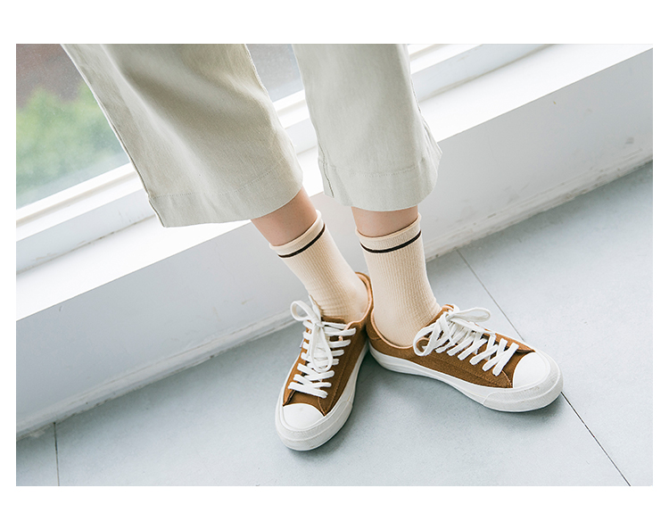 Vớ uốn Nhật Bản nữ vớ cotton ống phần mỏng Phiên bản Hàn Quốc của phụ nữ gió đại học vớ đơn giản thể thao cao để giúp vớ - Bít tất nữ tất nữ cổ cao