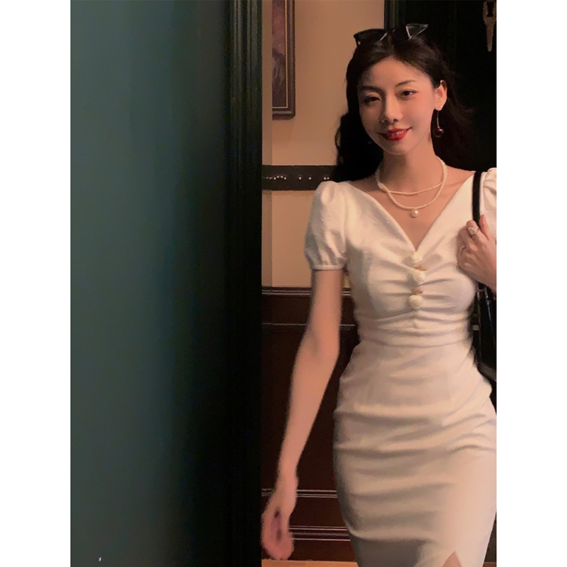 Haze Hezhi French retro elegant slim slim temperament long skirt white gentle wind V-neck dress women's summer