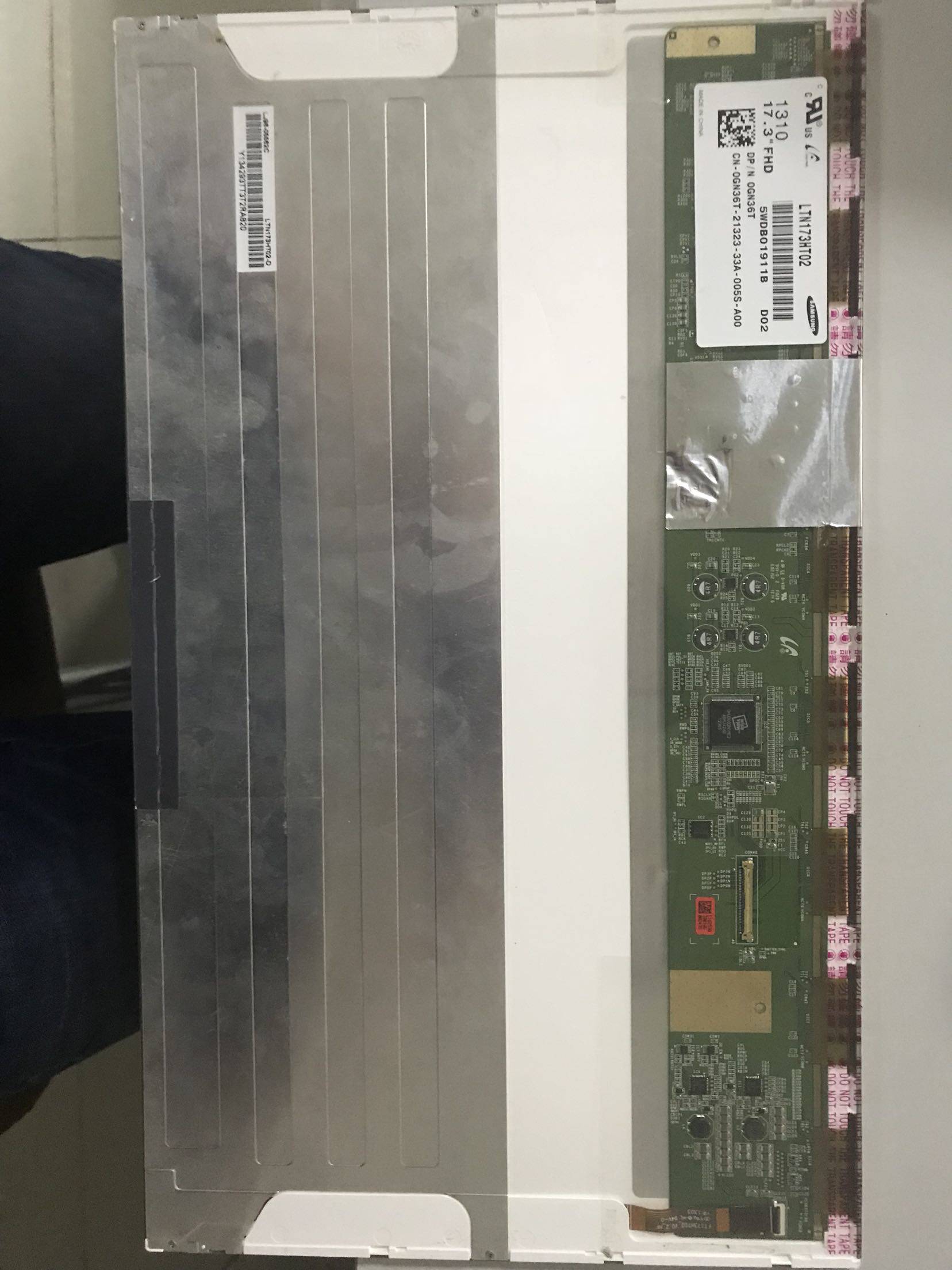 LTN173HT02 17 3 LED LCD screen 3D Effect Full HD Screen 1920 * 1080