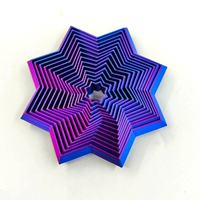 Шелковая восьмиугольная башня из красного и синего редиса [настоящая 3D-печать]