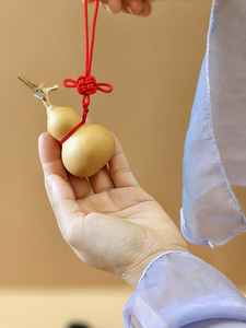 Red Chinese Knot Natural Gourd Simple Short Door Hanging Decoration for Door-To-Door Arrangement, Indoor Hanging for New