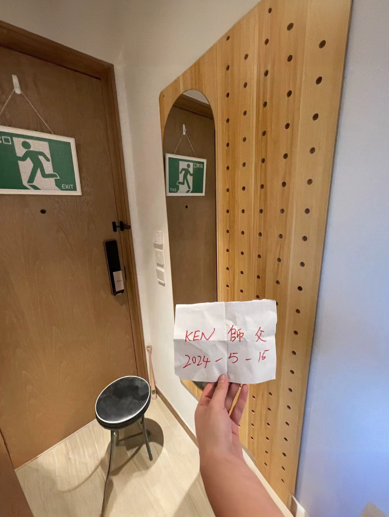 Taobao Offers Door-To-Door Installation, Disassembly, and Repair Services for Beds, Cabinets, Appliances, Furniture, and Curtains in Hong Kong. Installation Technicians Visit Your Home