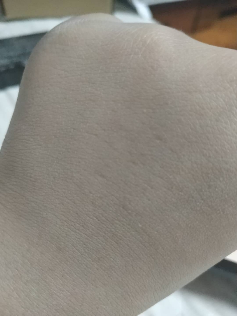 东画彩妆 自然无瑕粉饼是正规品牌吗？使用后的效果如何,第6张