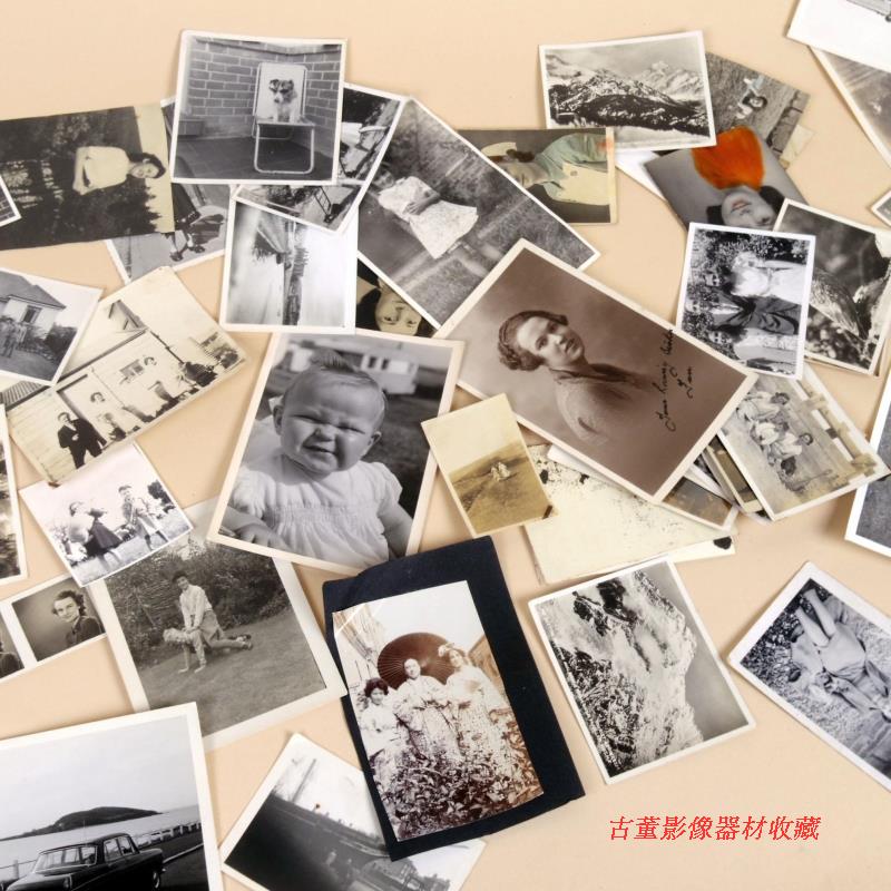100 old photos of western antiques returning from Britain to various small families ranged from 1900 to 1970.