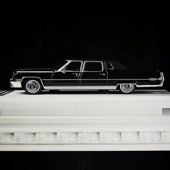 Mk 1:64 Cadillac Fleetwood Extended Edition Beijing Hec Limited Edition Alloy Car Model