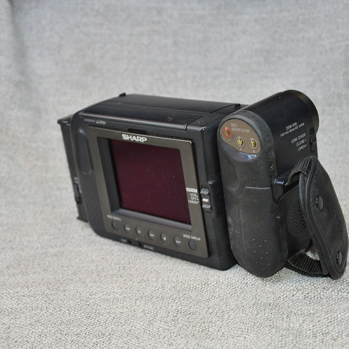 băng máy quay 8mm Sharp của Nhật Bản - Máy quay video kỹ thuật số