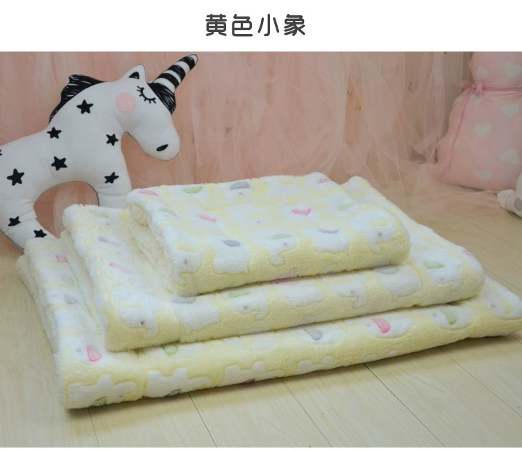 Miễn phí vận chuyển chó chăn thú cưng flannel quilted chăn chó mat dày chăn kennel mèo xả rác kennel mat - Cat / Dog hàng ngày Neccessities