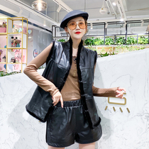 Fashion leather Tang Vest Women autumn and winter New buckle stand collar sleeveless vest sheep leather marinade coat