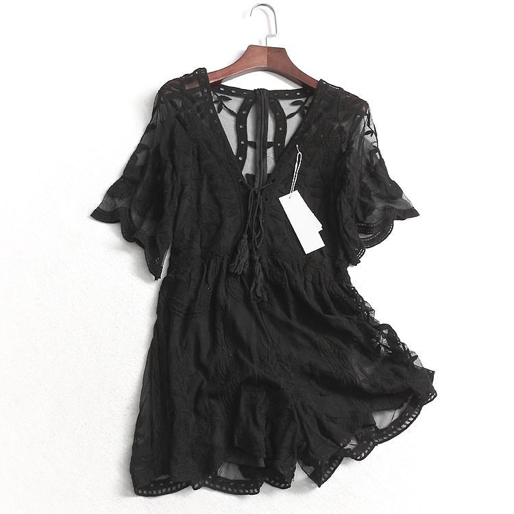 B309 delicate hollowed-out embroidery strap with high waist display slim fit summer new even body pants wide legs female body shorts