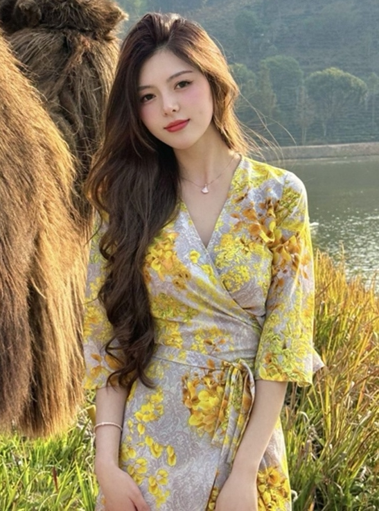 Trendy 2026 Beach Dress, French Wrap Dress, Golden Yellow Floral Vacation One-Piece Dress Trendy 2026 Beach Dress, French Wrap Dress, Golden Yellow Floral Vacation One-Piece Dress