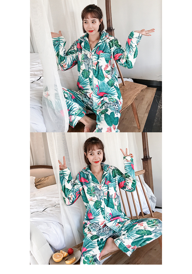 Mùa thu và mùa đông thời trang mới Lá Zebra thả lỏng phụ nữ giản dị đồ ngủ cardigan khóa flannel phù hợp với dịch vụ nhà đồ ngủ