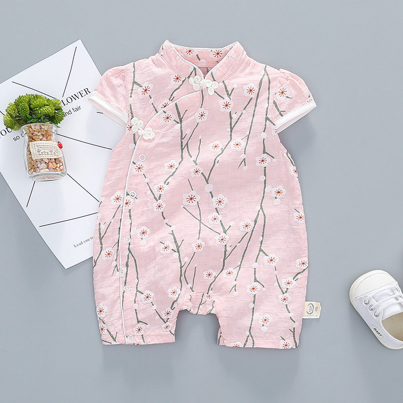 Hundred days baby clothes summer 10 months creative Chinese female baby baby baby robe straight short sleeve thin style nine
