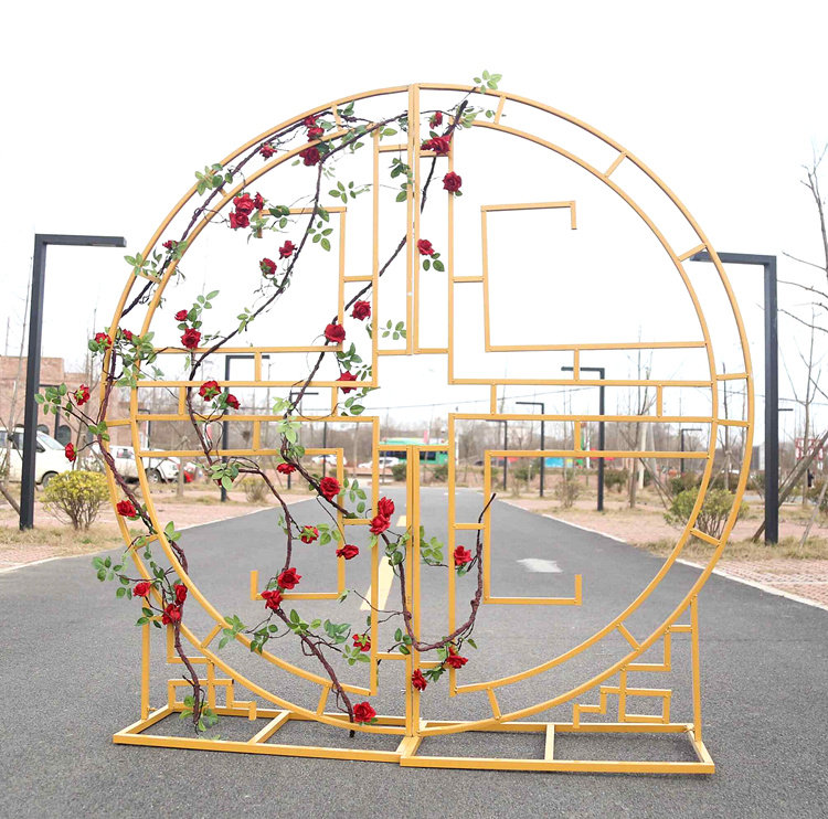Chinese wedding props screen Wedding background Window decoration props screen Wedding wrought iron screen Wedding ornaments