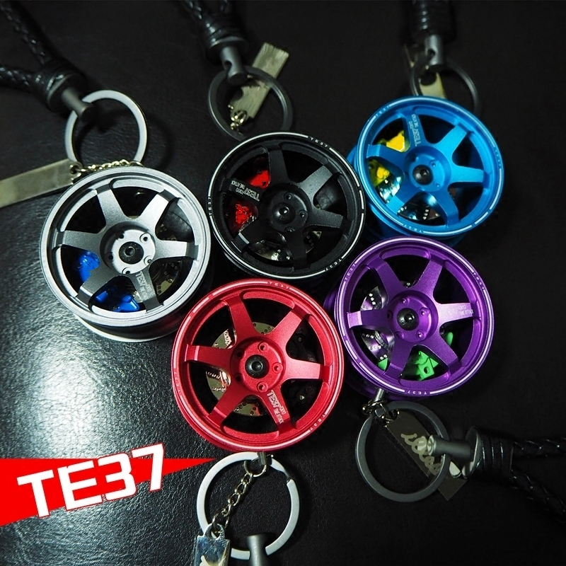 Trendy Wheel Rim Modified Car Metal Te37 Wheel Hub Keychain Key Chain Car Leather Strap Key Pendant