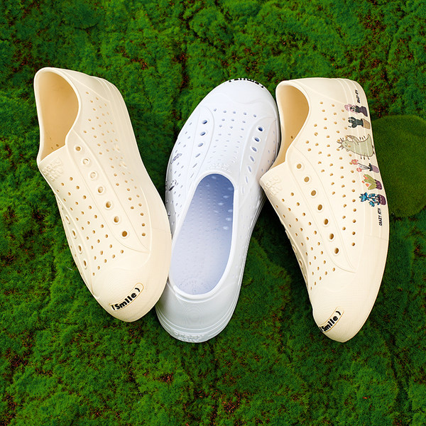 Удобная обувь, тапочки в стиле Crocs, босоножки, семейный стиль, коллекция 2026 года, подходят для носки на улице