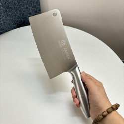 One-Piece Forged Kitchen Knife for Home Use, Chef's Special Chopping and Slicing Knife, Household Bone Chopping Knife