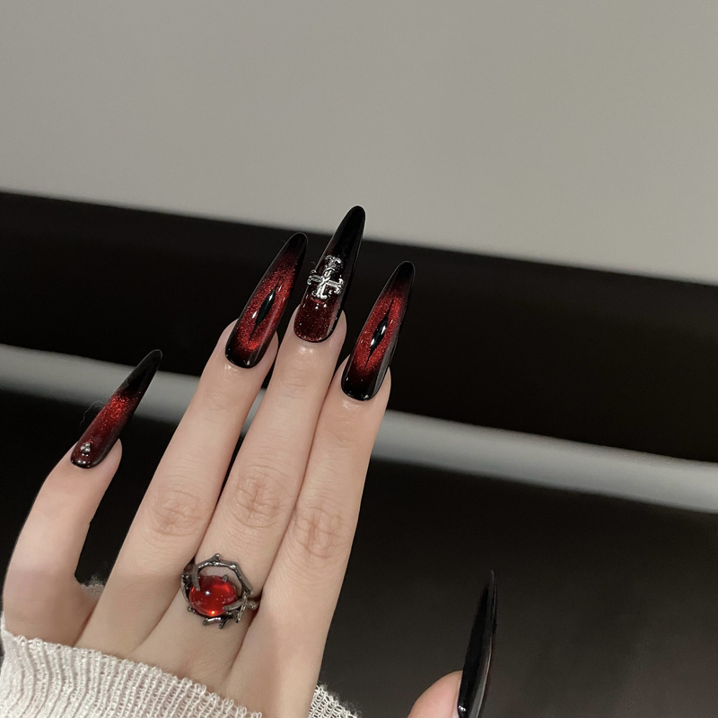 【Devil's Eye】New Autumn and Winter Handmade Long Red Cat-Eye Nail Art, Spicy Dark Gothic Style