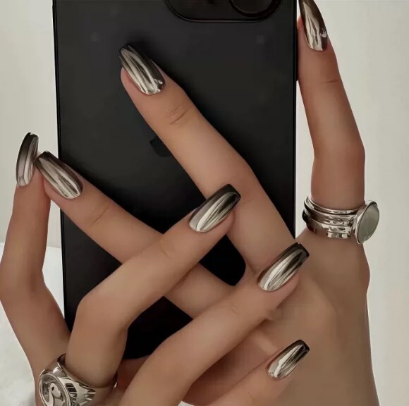 Metal Punk Style Handmade Wearable Nails, Magic Mirror Powder, Black Gradient, Short, Medium, and Long Styles, High-End Nail Art, Sexy, European and American Style Metal Punk Style Handmade Wearable Nails, Magic Mirror Powder, Black Gradient, Short, Medium, and Long Styles, High-End Nail Art, Sexy, European and American Style