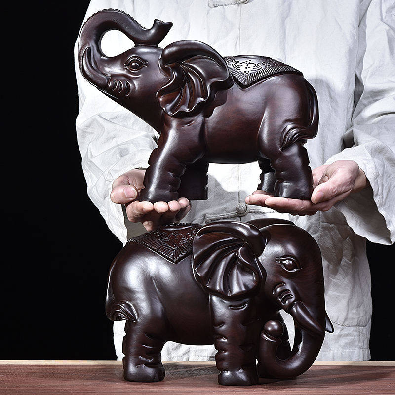 Wood Carved Elephant Pendulum for a pair of Fortune Gifts Livingroom Genguan Adornment Black Sandalwood Engraved Solid Wood Engraving