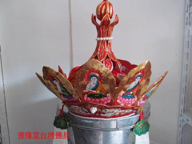 Bilohat Five Buddha Crown Su Embroidered handmade Contiguous Luhat Monk Hat Red Color) Master's hat Five Buddha hat