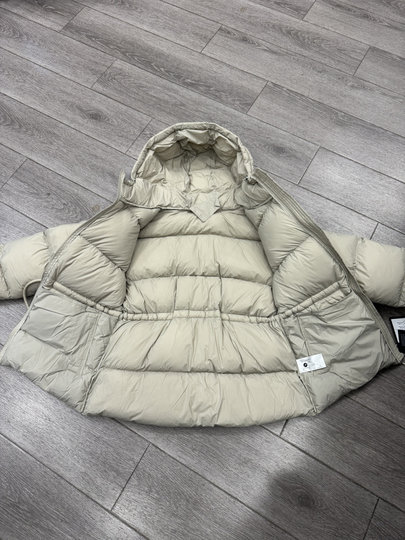 2025 Winter New Puff down Jacket for Women, Short Style, Lightweight and Warm, 90% Down, Waist-Cinching, Hooded, Petite Puffer Jacket